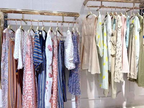 田家庵2021年春夏新款品牌折扣女裝尾貨批發供應商 優質渠道助力服裝批發業務